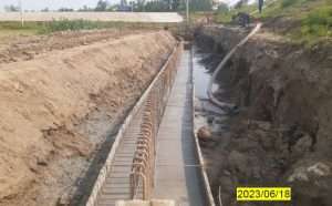 RCC drain concrete work is in progress from Ch.40+507 to Ch.40+531